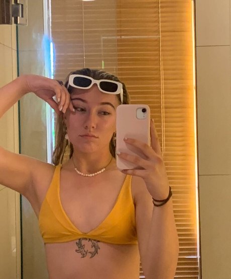 brydie condran ホットなモデル ギャラリー