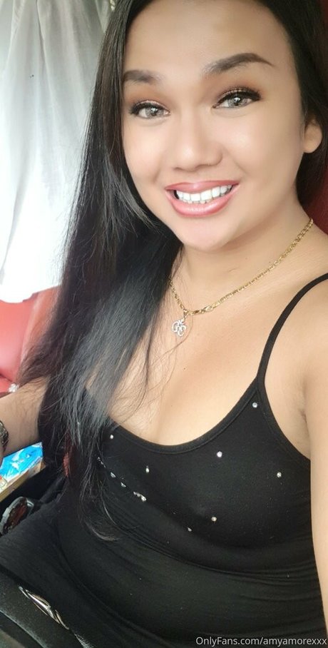 amyamorevip トップスター 写真