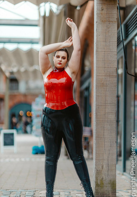 misspheejameson スター ヌード 画像