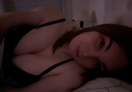 ju eileen 女優 画像