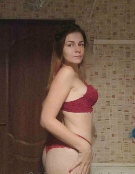 大きな黒いチンポ OnlyFans ヌード 写真