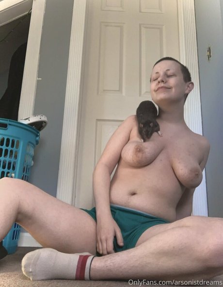 ゲイの若いOnlyFans ポルノ アーカイブ