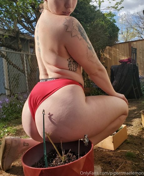 PiperMaePeach スターセックス 写真