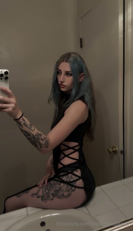 PiperMaePeach アダルトモデル 写真