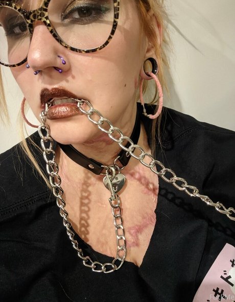 mijizzle モデル 写真