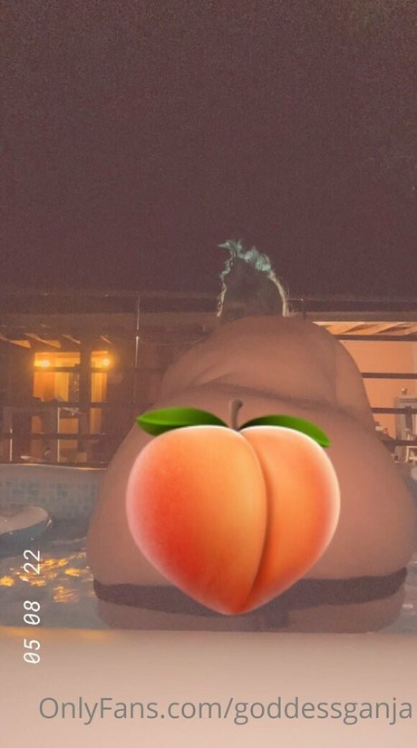 goddessganja ポルノスター 写真