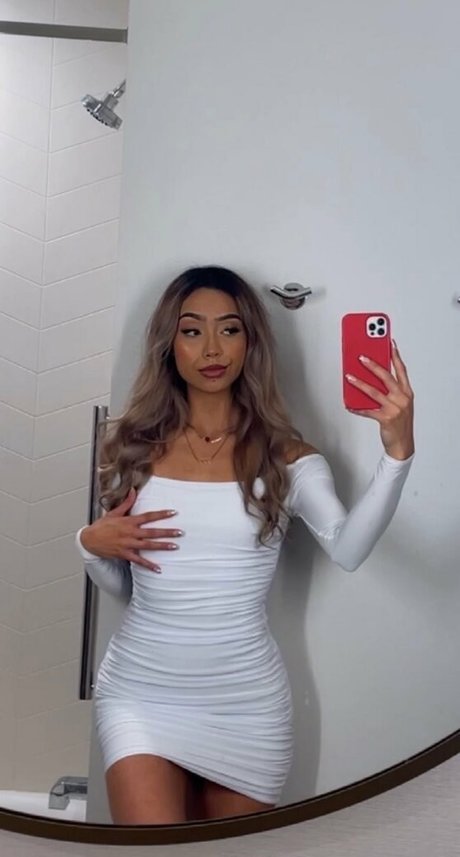 aashleygiselle ポルノモデル 写真