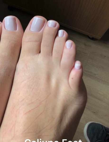 Caliupe feet ポルノスター HD 写真