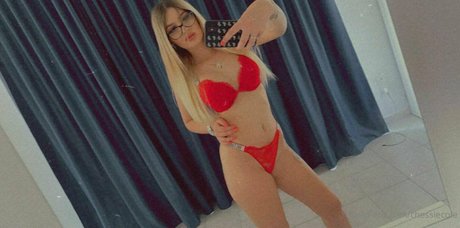 フィットネス熟女OnlyFans HD 画像