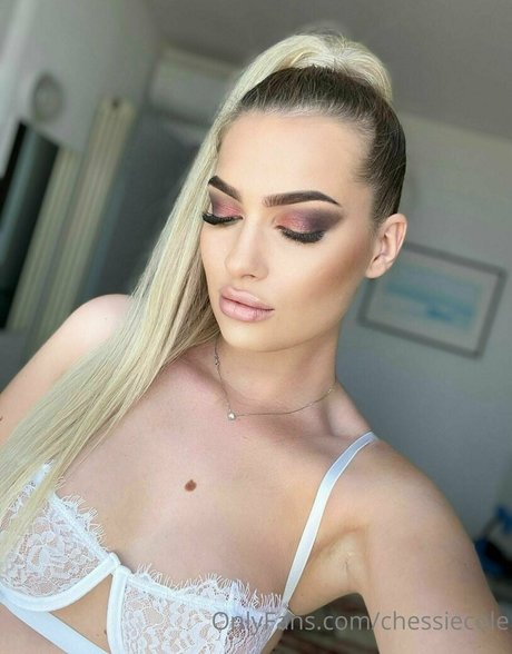 巨根ゲイOnlyFans アートxxx 写真