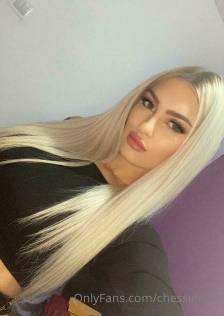 アーミーガールズオンリーファン アートxxx 写真