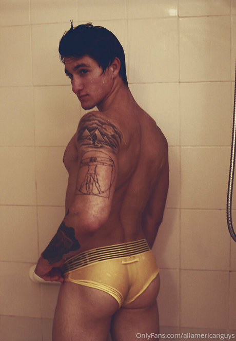 allamericanguys セクシーなポルノスター 写真