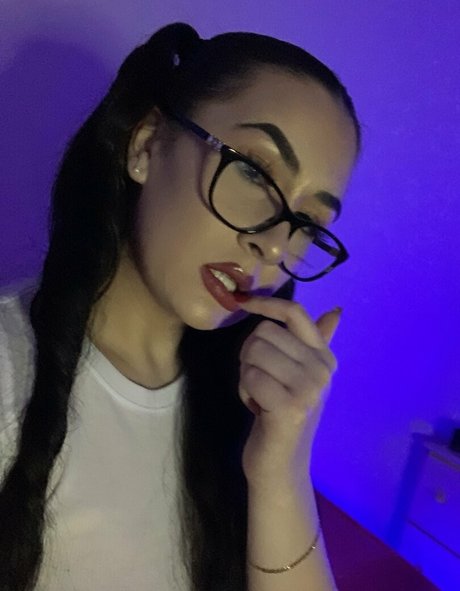 therealgalinaxo 美しいスター 画像