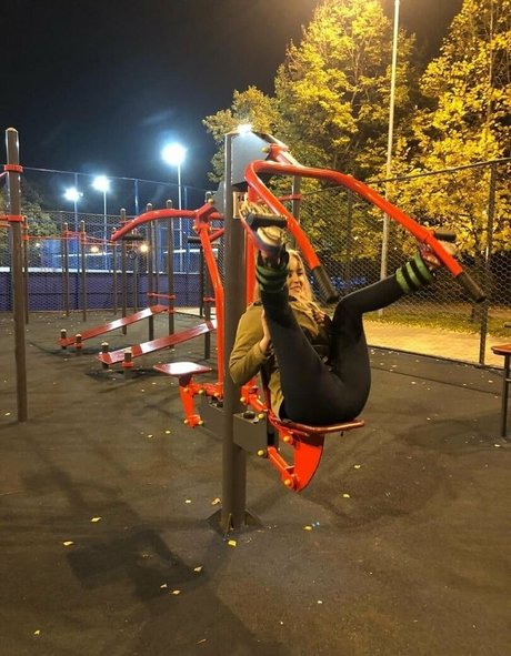 marinalee12 ホットなモデル 写真