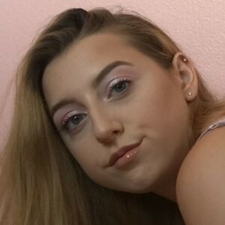 melodyparker69 ポルノモデル 写真