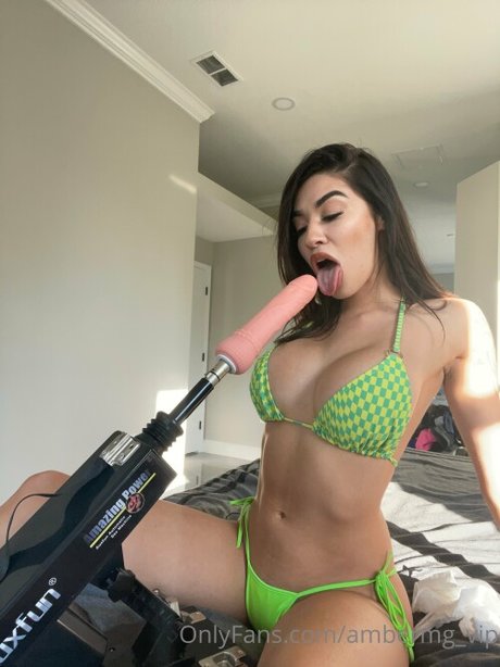 mutter tochter onlyfans heiß Selfie