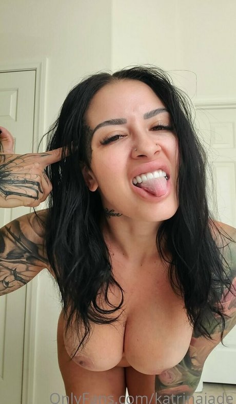 Katrina Jade Nacktbilder von OnlyFans geleakt