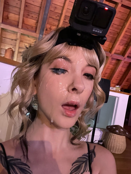 JadeVow OnlyFans Model Fotos