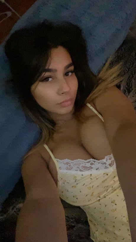 Gianna Hassan Nacktbilder-Leaks von OnlyFans