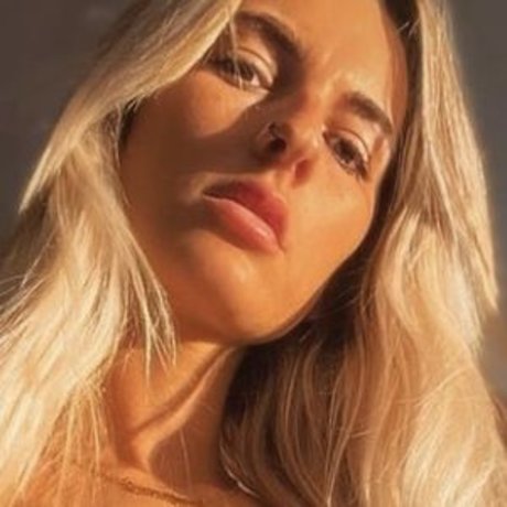 ChelseaMorgan_ OnlyFans Strip