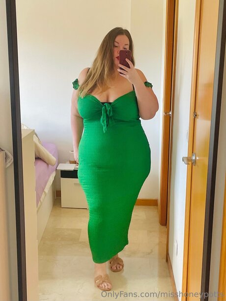 Miss HoneyPotts OnlyFans Nacktbilder