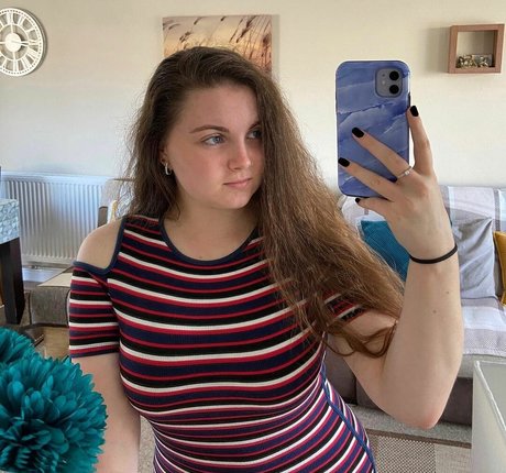 bustybritishbrunette Gratis OnlyFans Inhalte