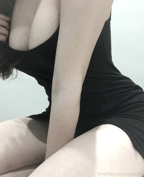 Peusche OnlyFans Nackt Leak