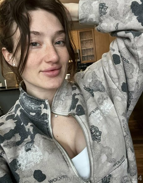 Pixie fit24 OnlyFans Sex