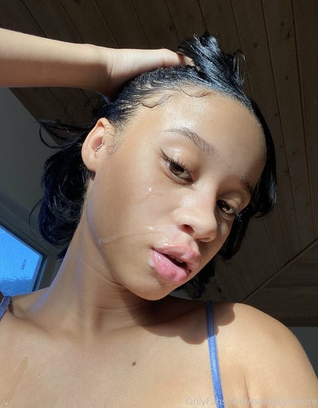 nawtyybynature Heiße OnlyFans Inhalte