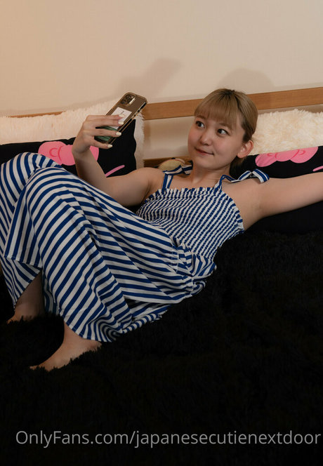 Japanese Cutie Next Door OnlyFans