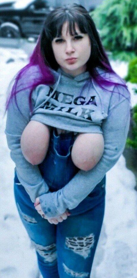 Bigtittykitty7 OnlyFans