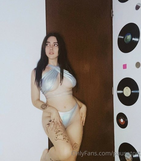 PauSoto Leaks von Nacktbildern auf OnlyFans