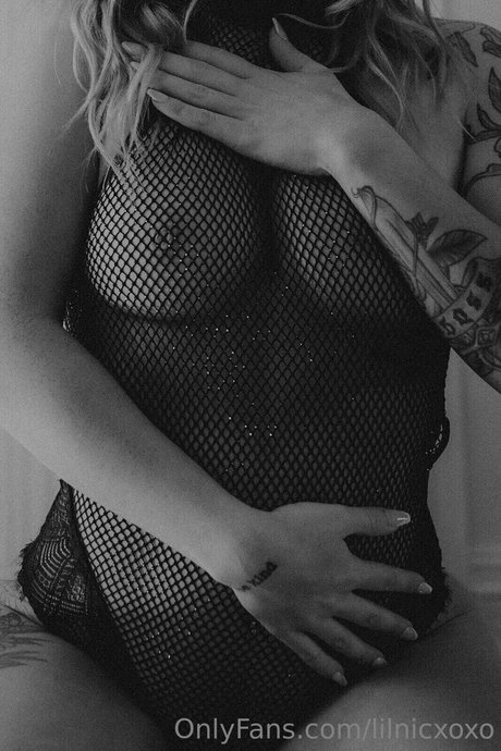 Nicole Stoolfire Neue geleakte OnlyFans-Inhalte