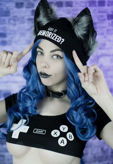 Ryuu Lavitz Nacktbilder von OnlyFans