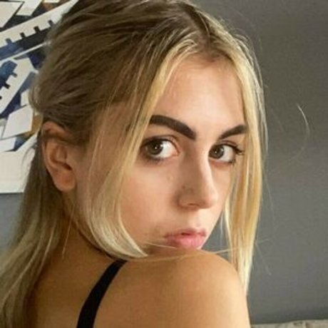 AdeleBaby OnlyFans öffentliche Fotos OnlyFans