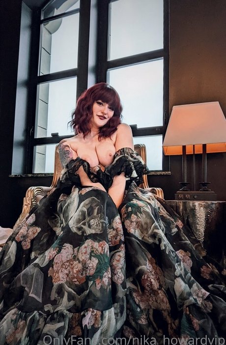 Nika Howard OnlyFans Star