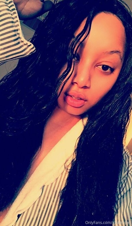 giabentley Leaks OnlyFans