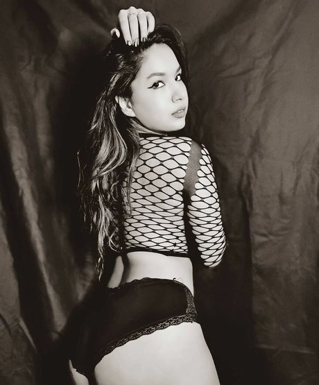 Zeeba Kalan OnlyFans geleakte Pornografie