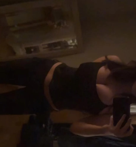 Sara B OnlyFans-Fotos