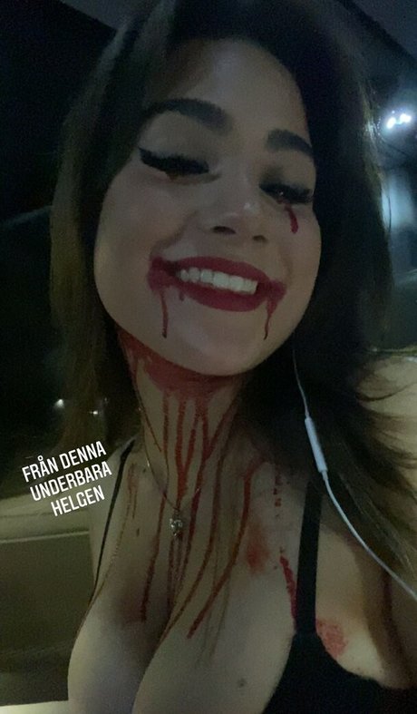 Sara B Strip OnlyFans