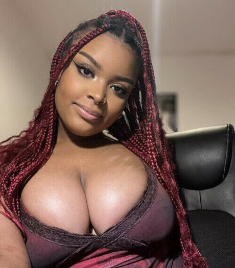 Hell0kittyevie OnlyFans Modelfoto