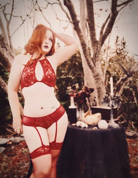 Michelle Nicoletiley 