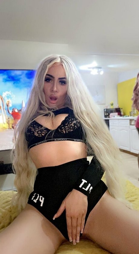 britishsquirt Nacktbilder OnlyFans