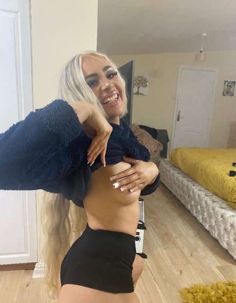 britishsquirt OnlyFans XXX