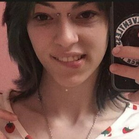 tinyrealhuman OnlyFans XXX