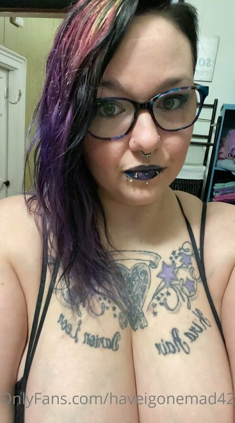 haveigonemad422 OnlyFans Striptease