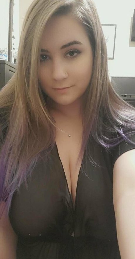 stellz Nacktpornos auf OnlyFans