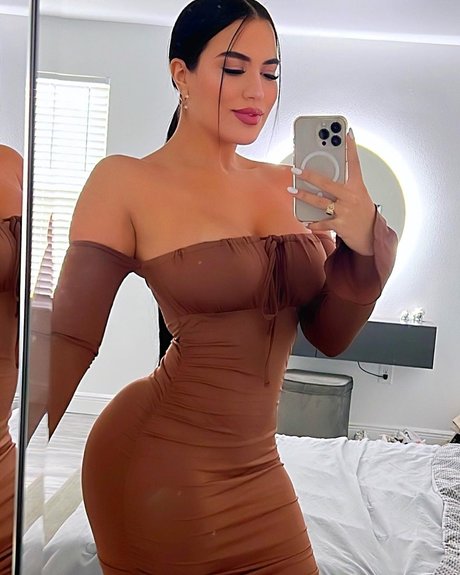 Melany Fernandez Nacktbilder OnlyFans Leak