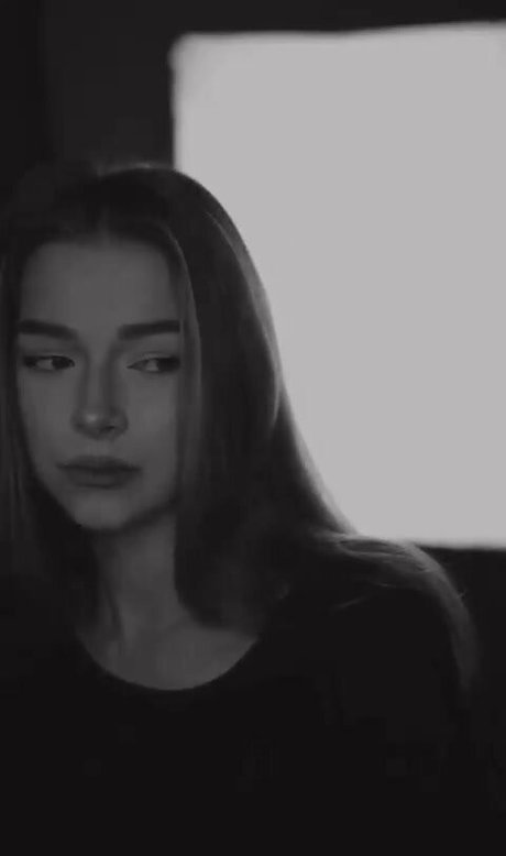 Nerushimav Nacktbilder auf OnlyFans