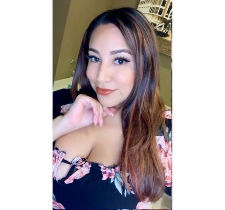 funsizedkatt Porn OnlyFans Leaks